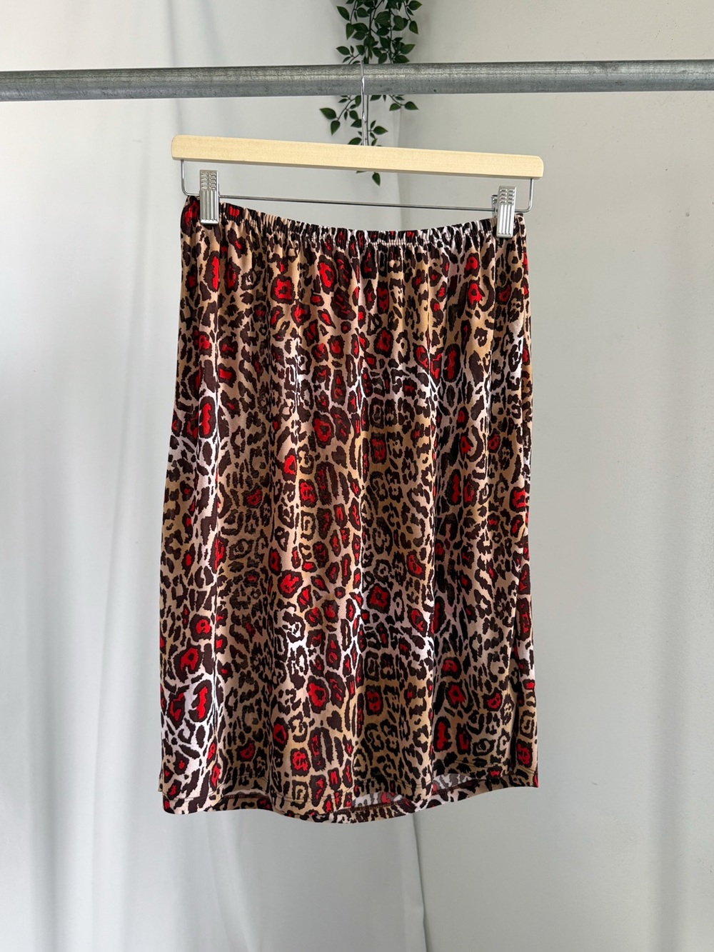 Vintage midi skirt